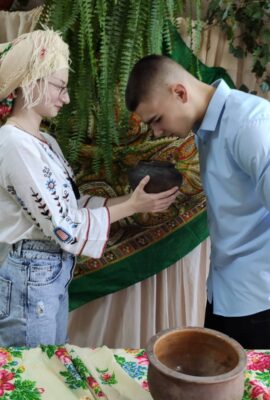 0-02-05-ac561f442ea9378680c930835172cccfd48fb5f7ce89a180637d5b51c04f8150_3e8b965084363a90